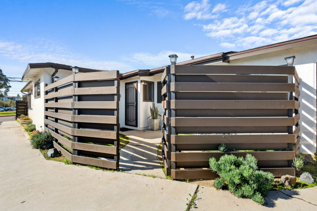 001_327 L St Middle Unit_HIGH RES_20250324