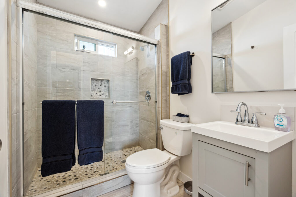 022_327 L St Middle Unit_HIGH RES_20250324