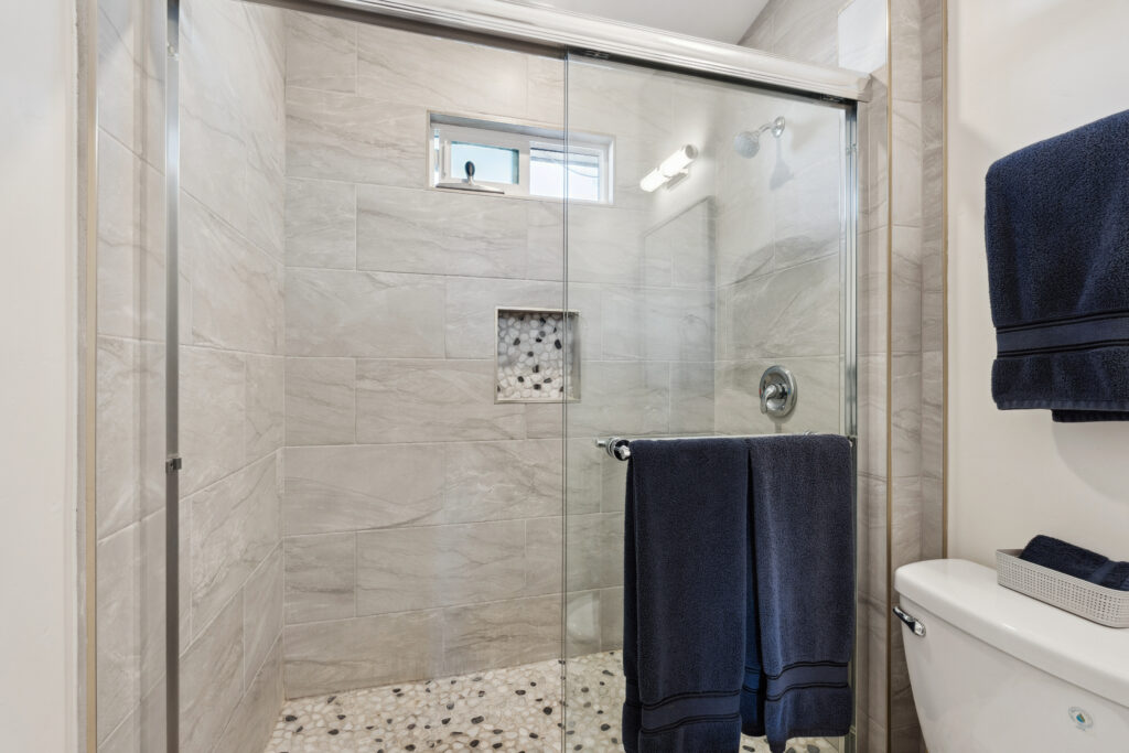 023_327 L St Middle Unit_HIGH RES_20250324